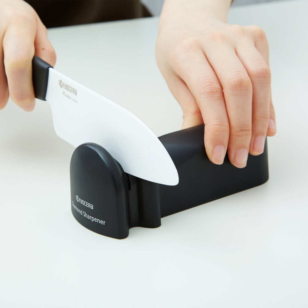 KYOCERA | Messerschärfer für Keramik-und Stahlklingen